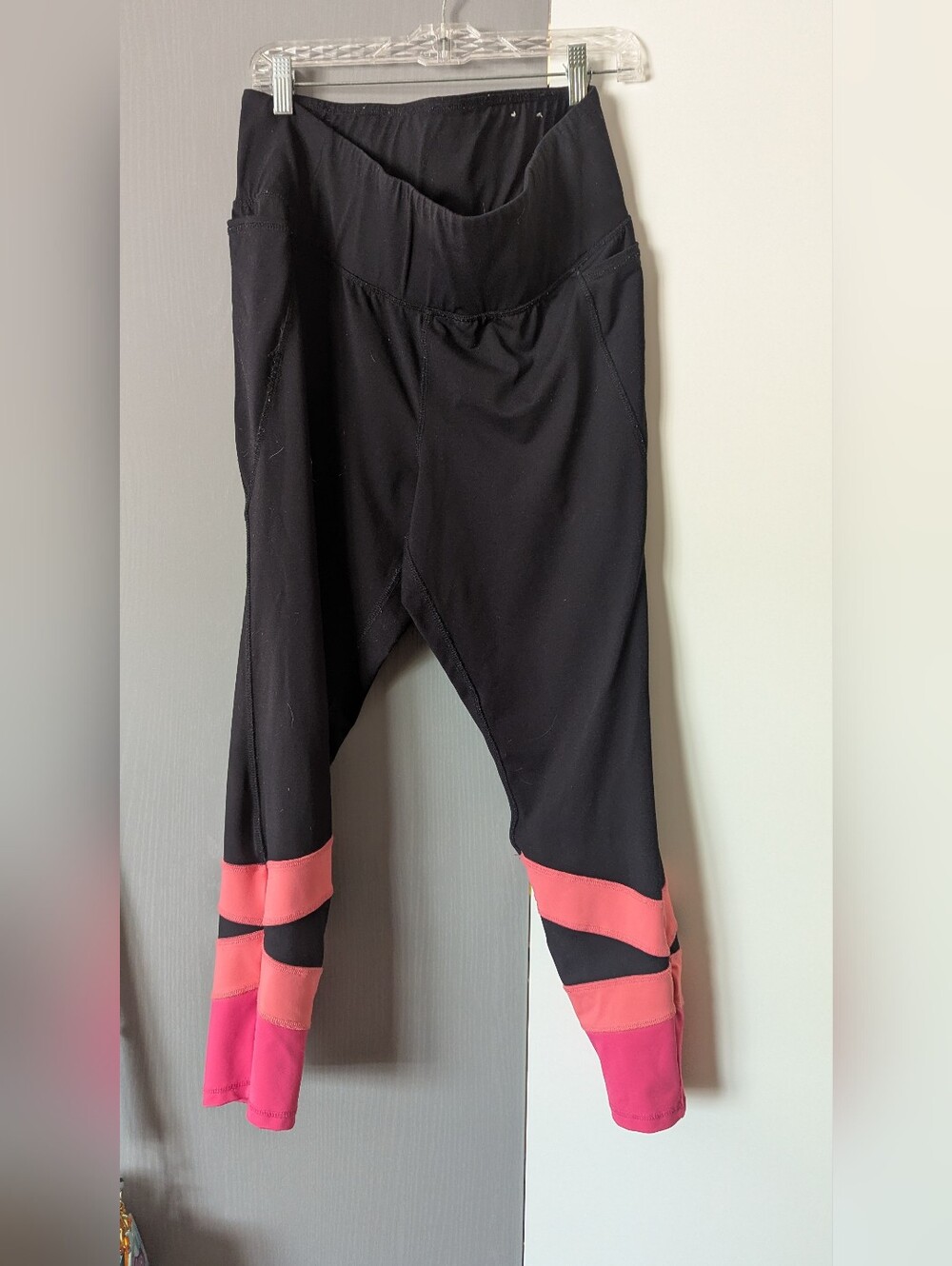 LIVI Women's Black Leggings with Pink and Coral Colorblock Accents Size 18/20W